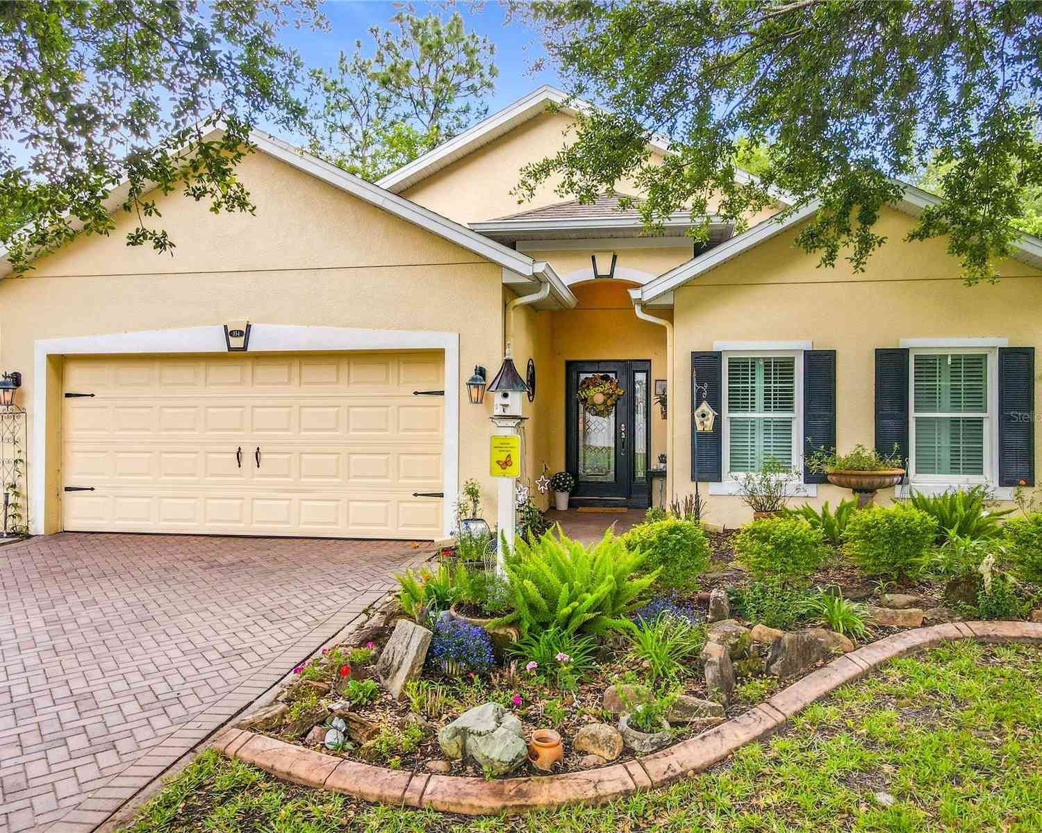 Homes For Sale - 354 Churchill Downs Boulevard<br/> DELAND, FL 32724