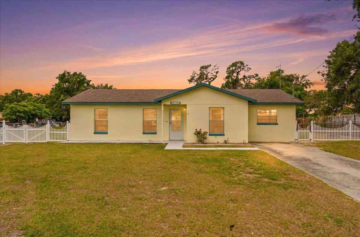 Homes For Sale - 514 Ashley Road<br/> POLK CITY, FL 33868