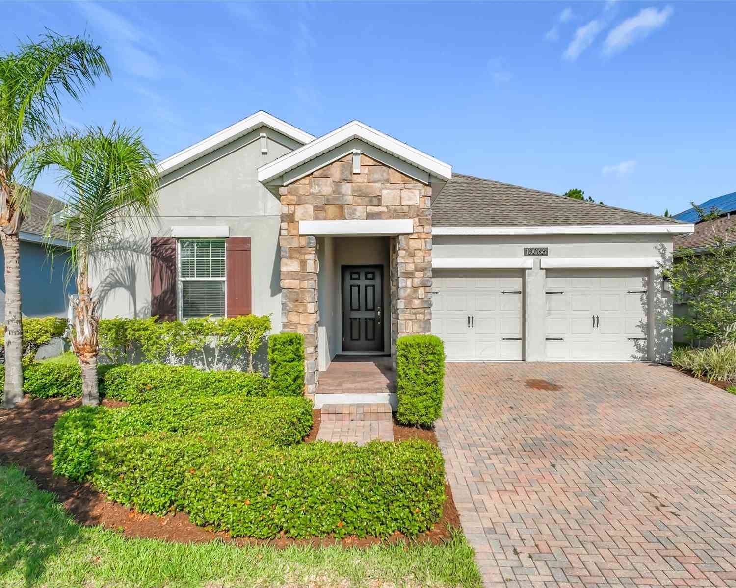 Homes For Sale - 10066 Lovegrass Lane<br/> ORLANDO, FL 32832