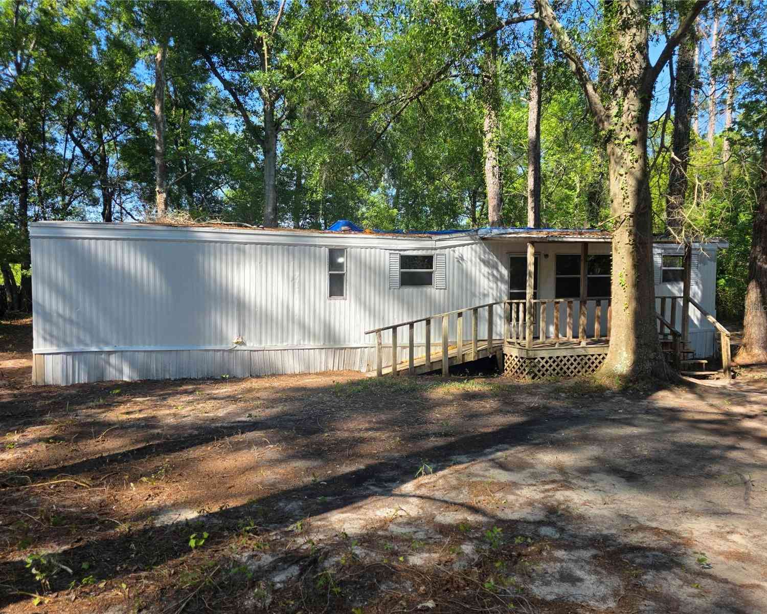 Mobile Home For Sale - 12575 72nd Trail<br/> Suwannee County, LIVE OAK, FL 32060