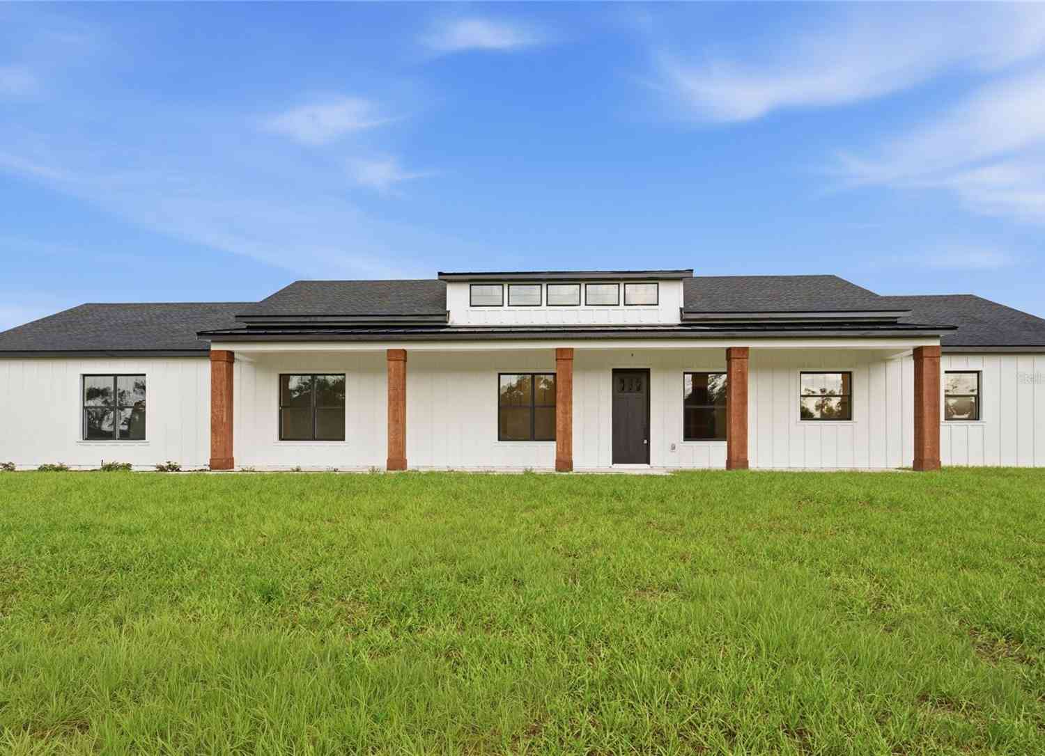 Homes For Sale - 8730 NW 17th Circle<br/> OCALA, FL 34475