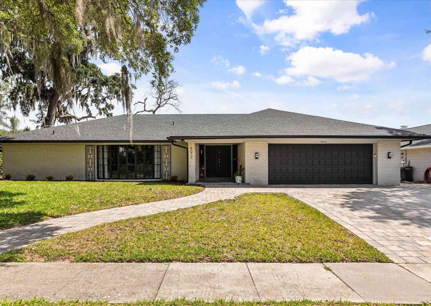 Homes For Sale - 4072 Summerwood Avenue<br/> ORLANDO, FL 32812