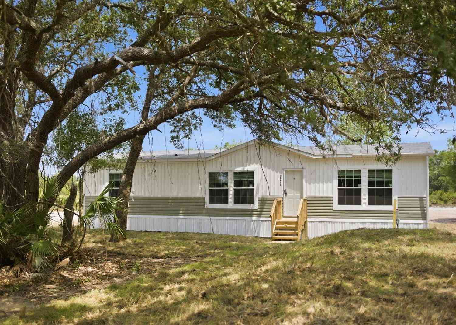 Mobile Home For Sale - 20213 NW 258th Street<br/> Okeechobee County, OKEECHOBEE, FL 34972