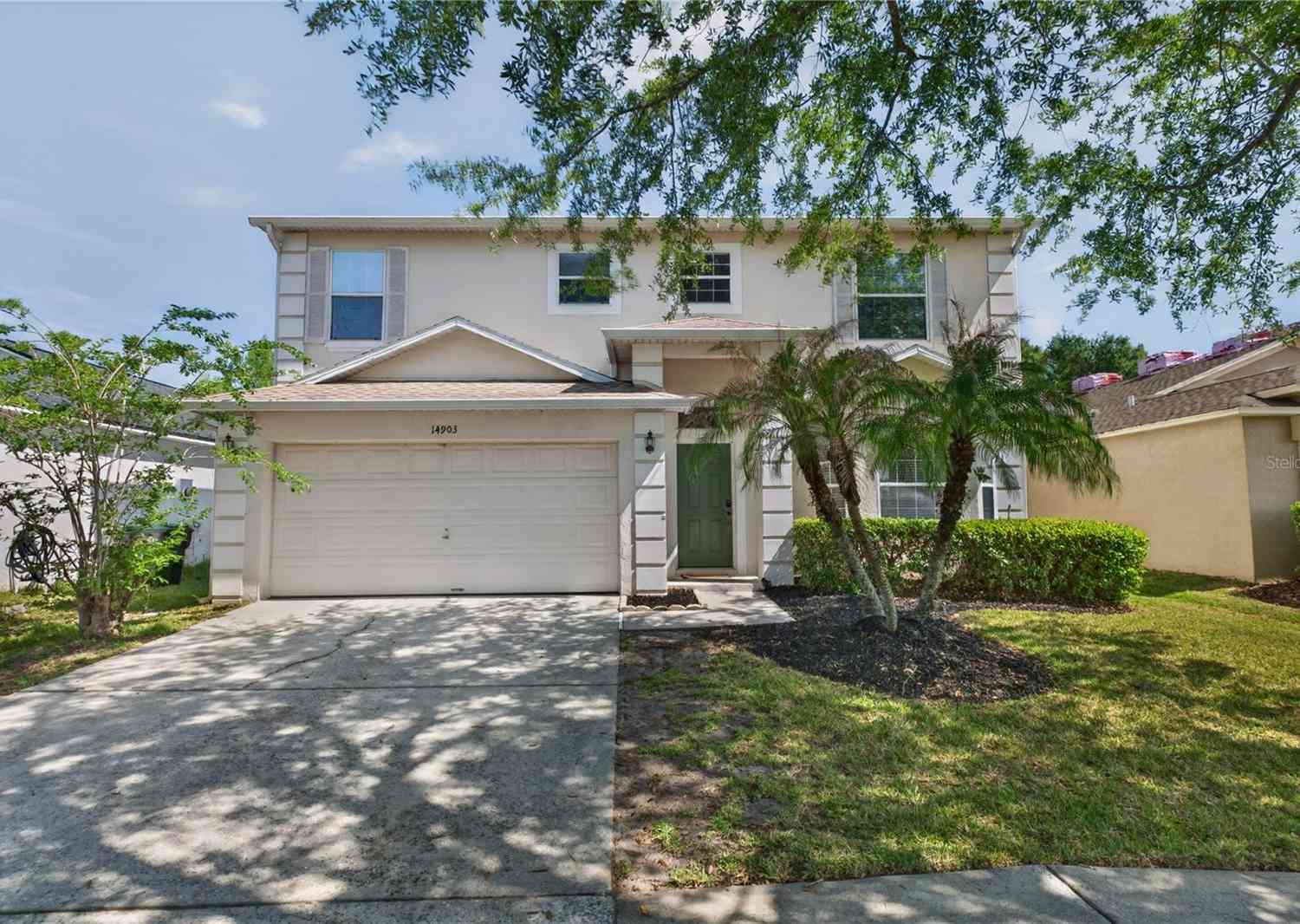 Homes For Sale - 14903 Yorkshire Run Drive<br/> ORLANDO, FL 32828