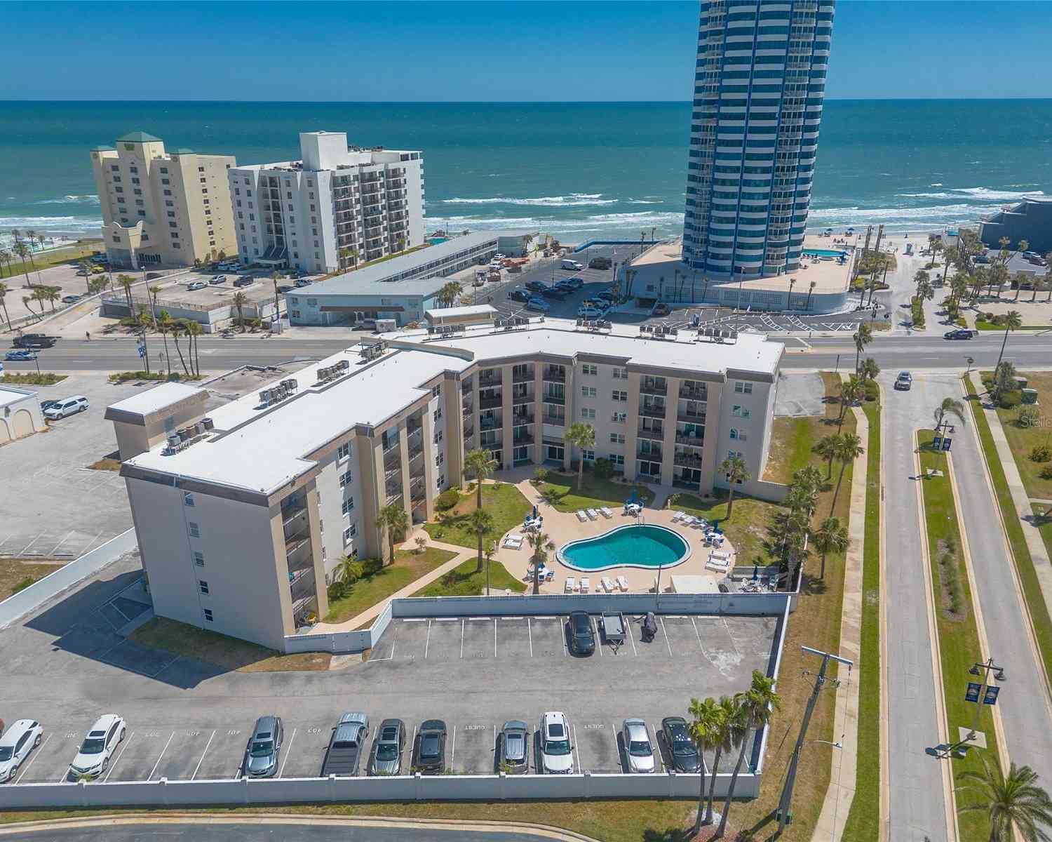 Condo For Sale - 2626 S Atlantic Avenue #3020<br/> DAYTONA BEACH SHORES, FL 32118