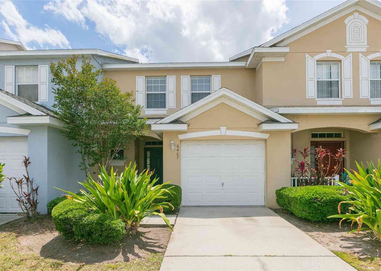 Townhouse For Sale - 6407 Barksdale Way<br/> RIVERVIEW, FL 33578