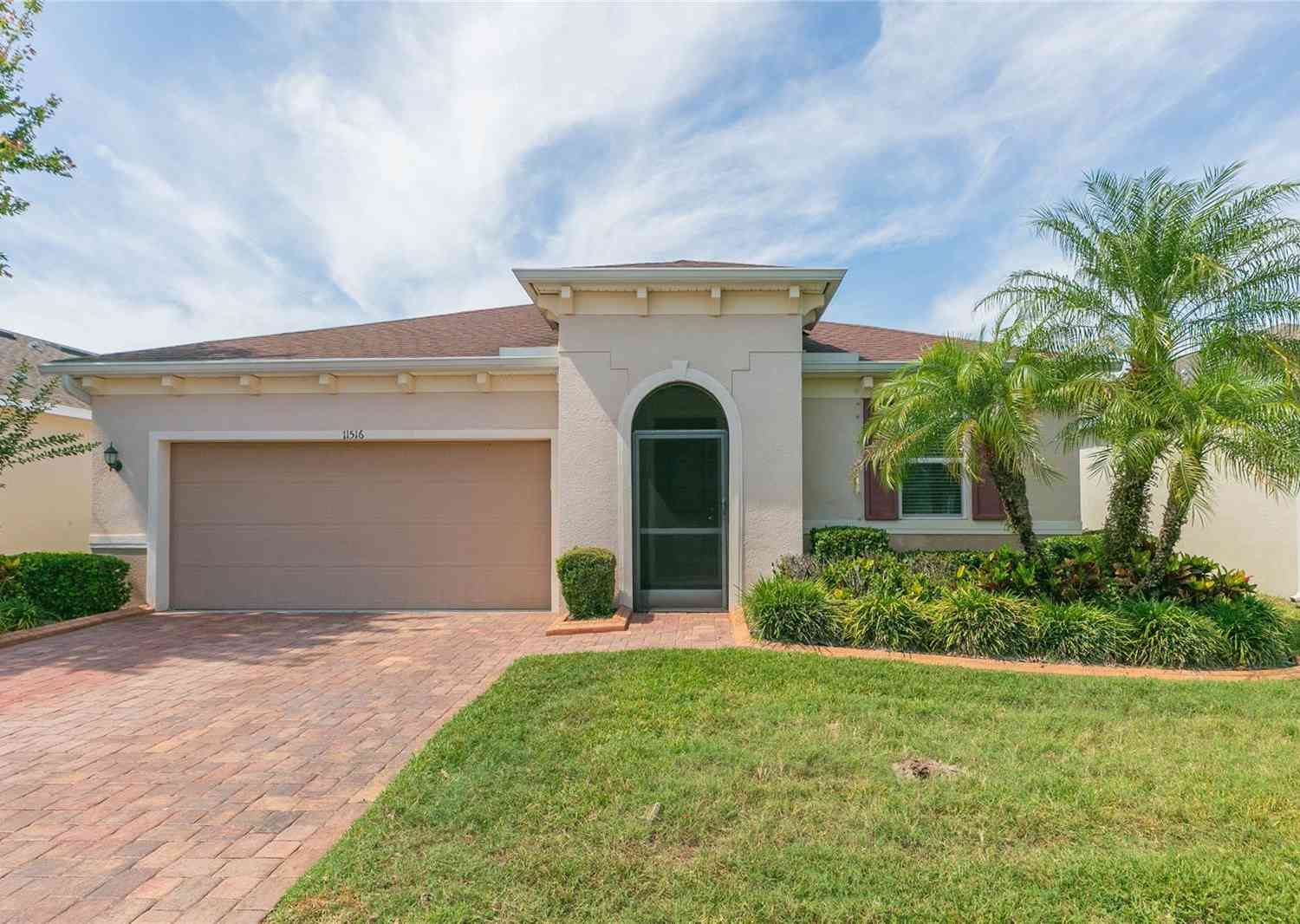Homes For Sale - 11516 Luckygem Drive<br/> RIVERVIEW, FL 33579