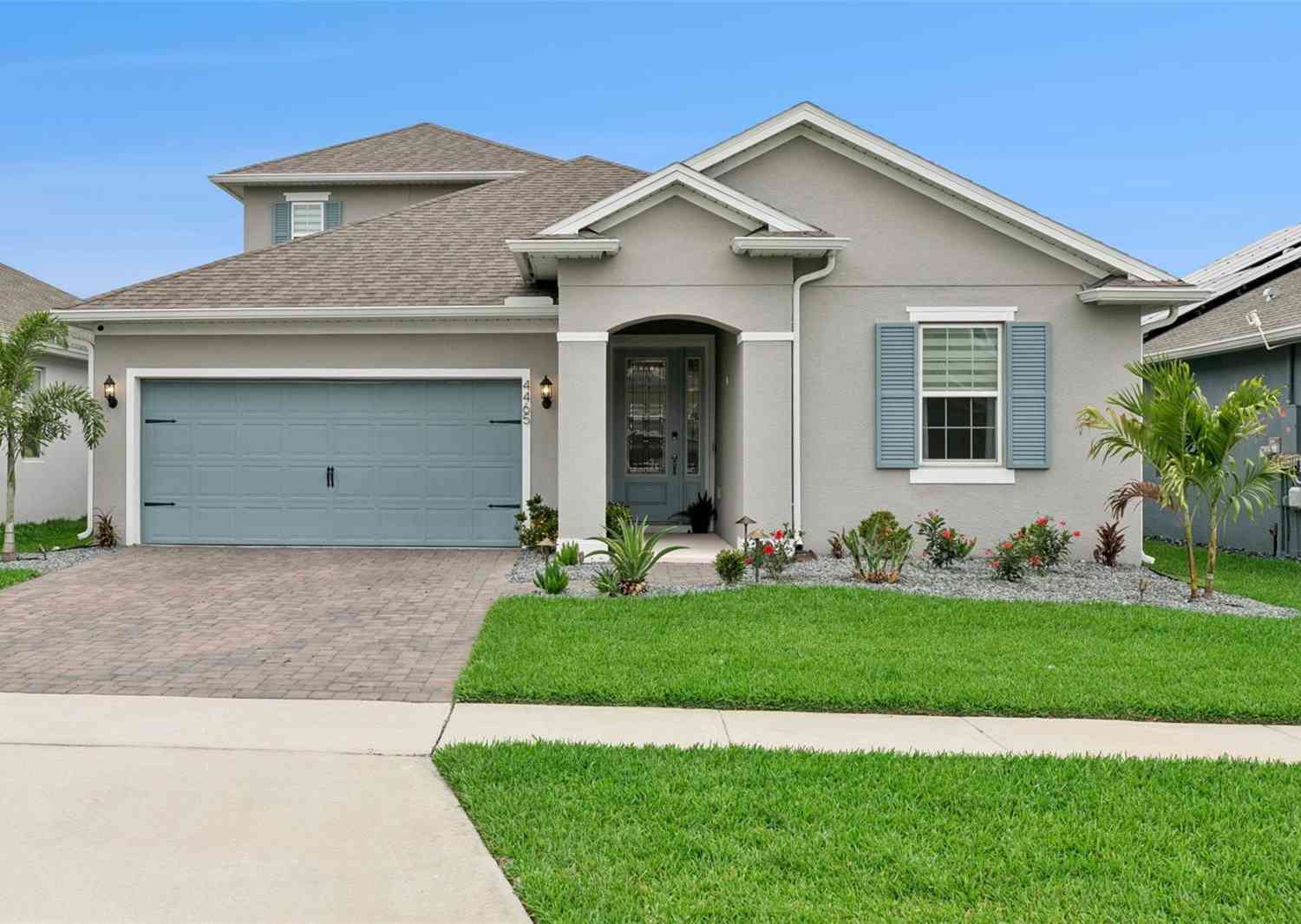 Homes For Sale - 4465 Davos Drive<br/> CLERMONT, FL 34711