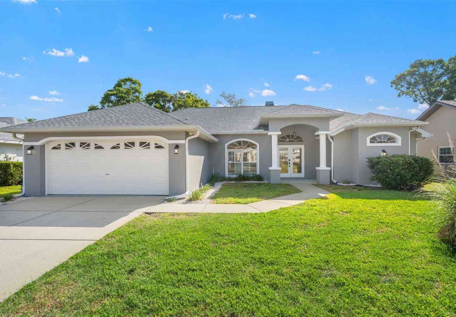 Homes For Sale - 13602 Glaze Brook Drive<br/> HUDSON, FL 34667