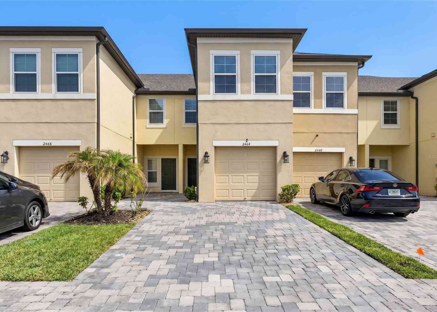 Townhouse For Sale - 2464 Stapleford Place<br/> Wesley Chapel, FL 33543