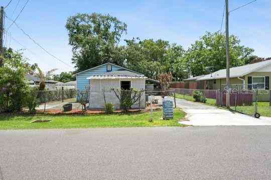 Homes For Sale - 132 Pine Street<br/> ORLANDO, FL 32824