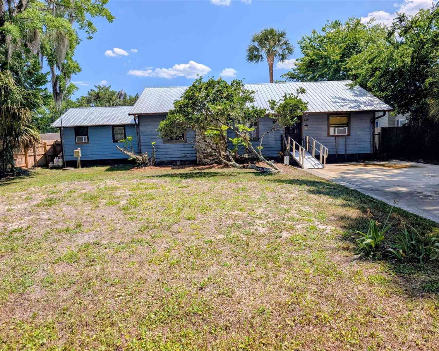 Homes For Sale - 24514 Bonnett Road<br/> ASTOR, FL 32102