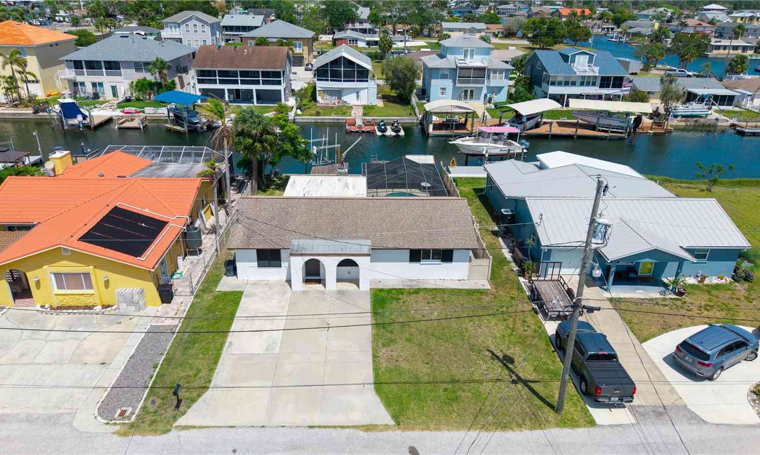 Homes For Sale - 13912 Darlene Avenue<br/> HUDSON, FL 34667