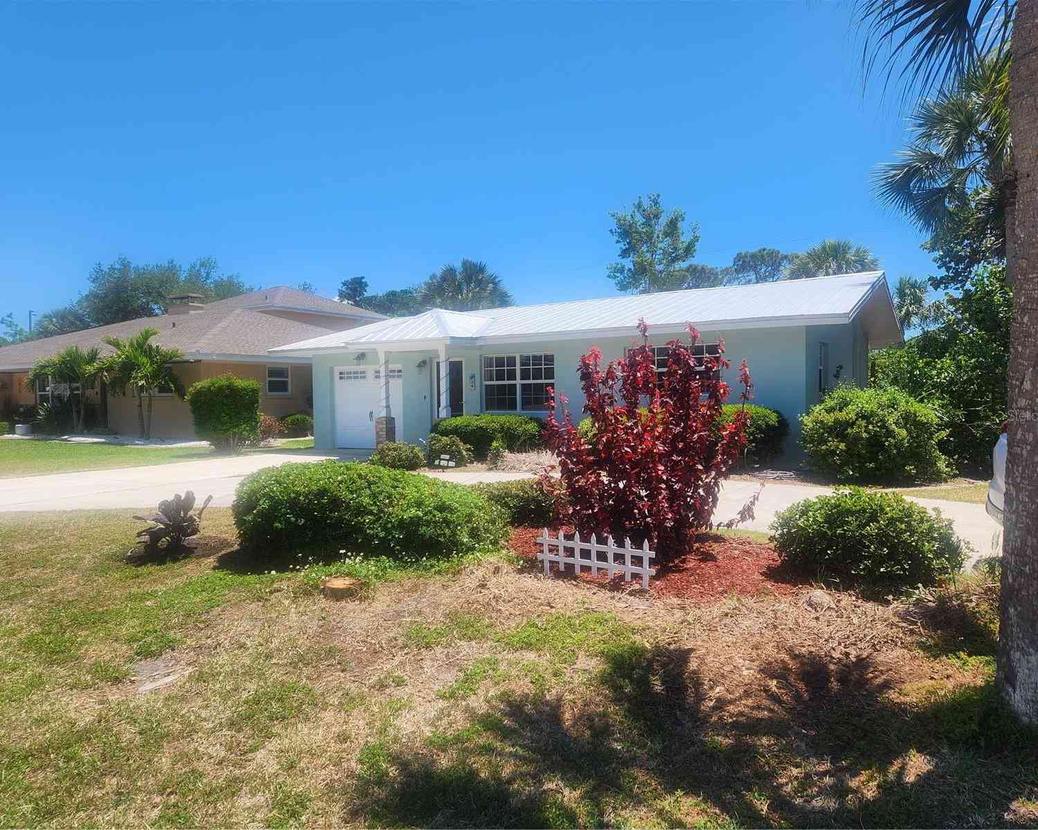 Homes For Sale - 316 Alba Street<br/> VENICE, FL 34285