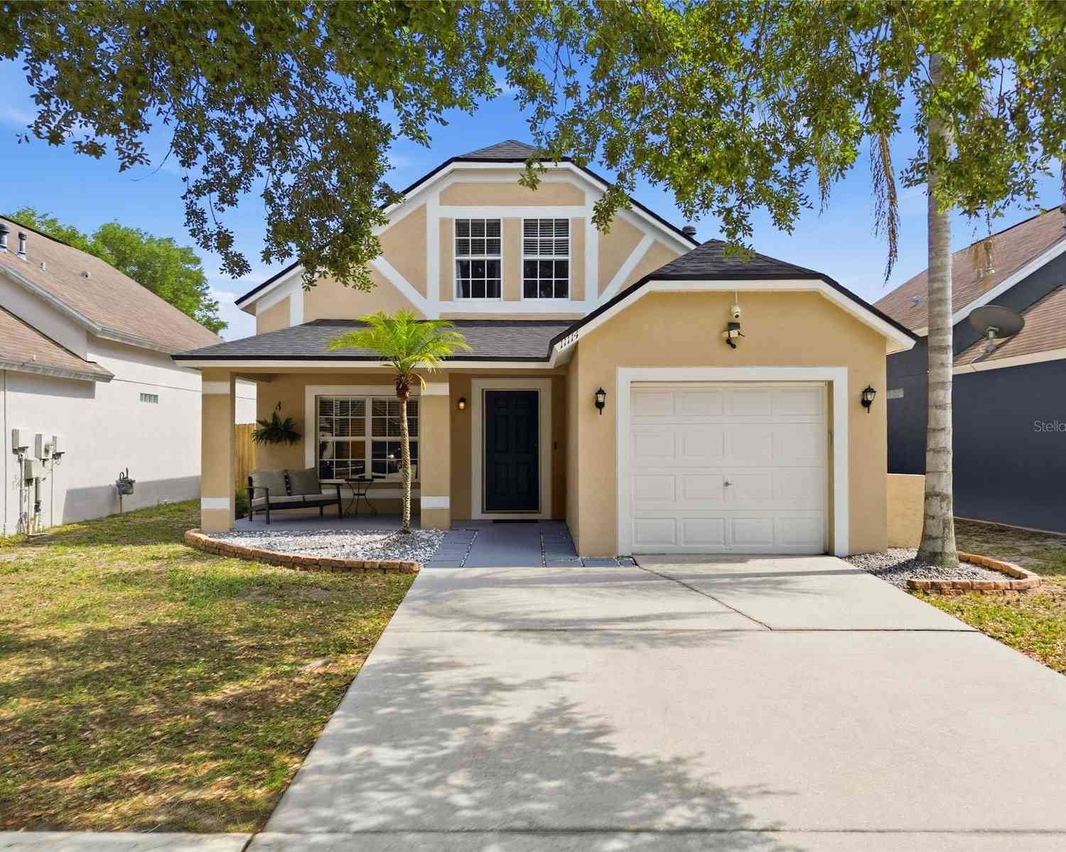 Homes For Sale - 11114 Lake Tahoe Drive<br/> RIVERVIEW, FL 33569
