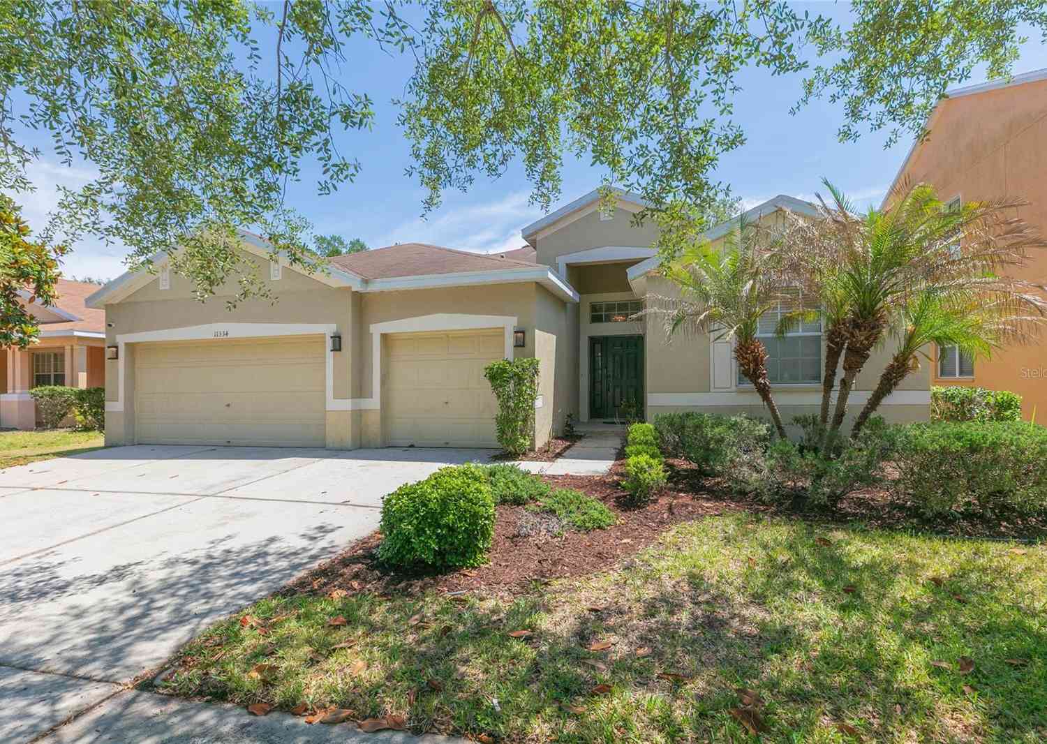 Homes For Sale - 11334 Bridge Pine Drive<br/> RIVERVIEW, FL 33569