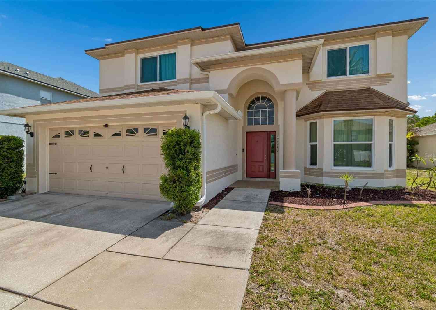 Homes For Sale - 12803 Longcrest Drive<br/> RIVERVIEW, FL 33579