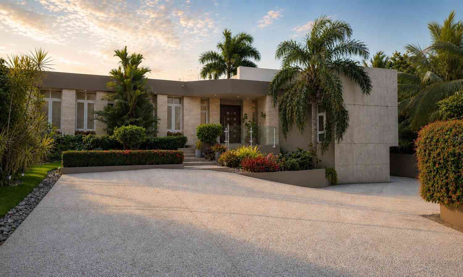 Homes For Sale - A31 Ingeniero Roberto Arana Street<br/> GUAYNABO, PR 00969