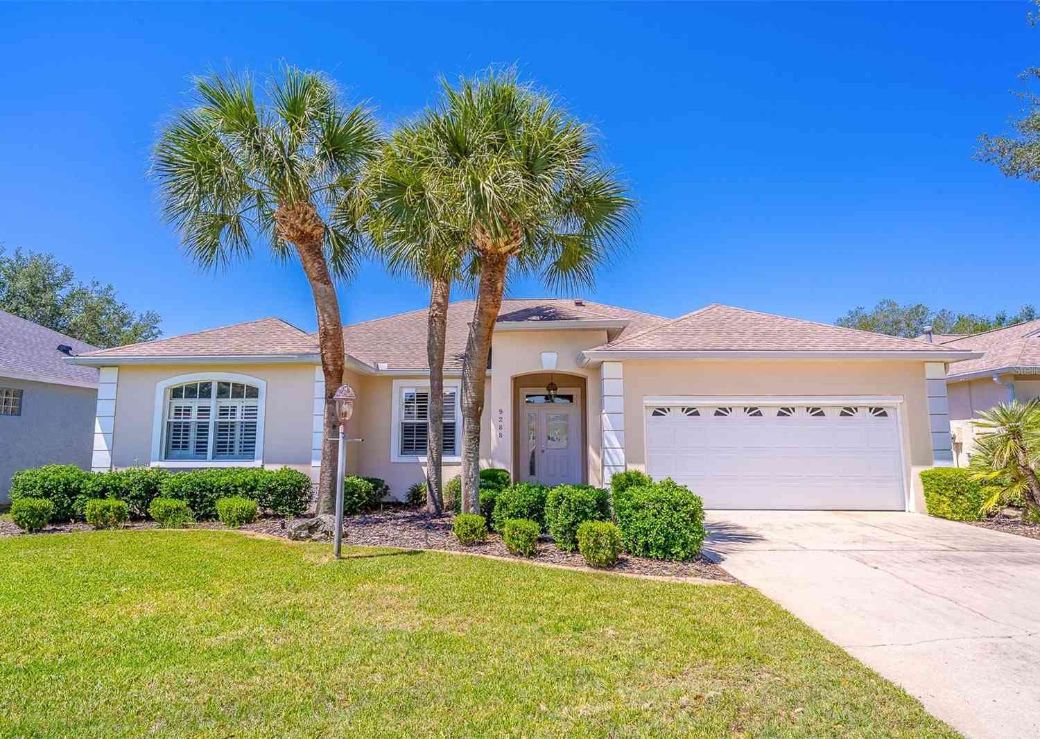 Homes For Sale - 9288 SW 93rd Circle<br/> OCALA, FL 34481