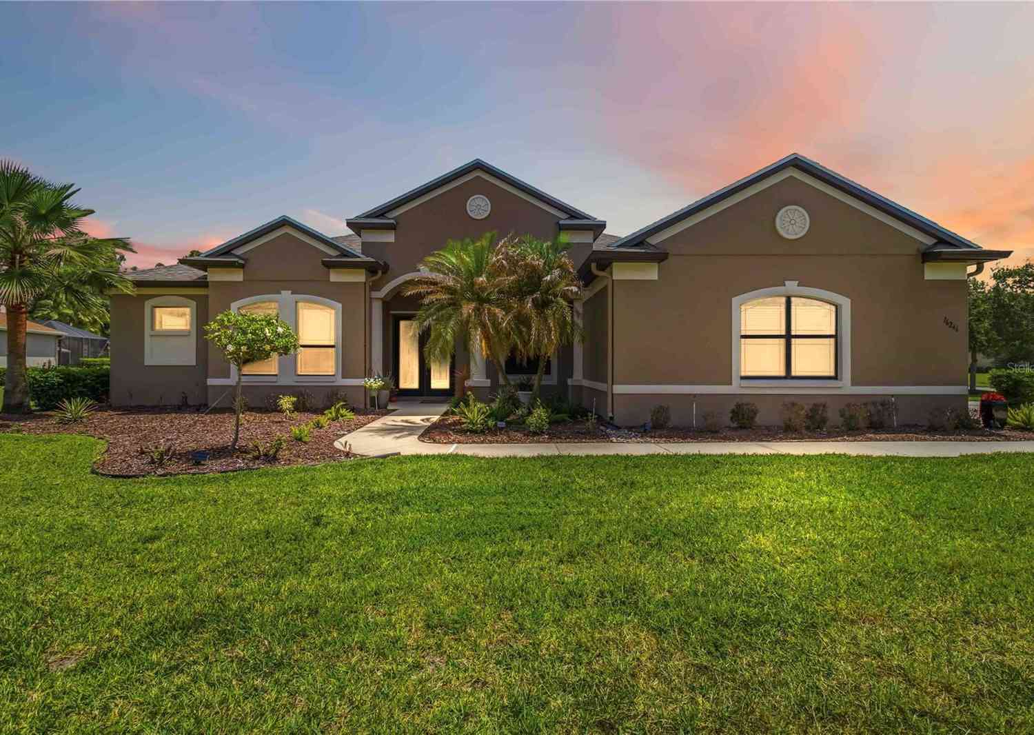Homes For Sale - 16246 26th Street<br/> PARRISH, FL 34219
