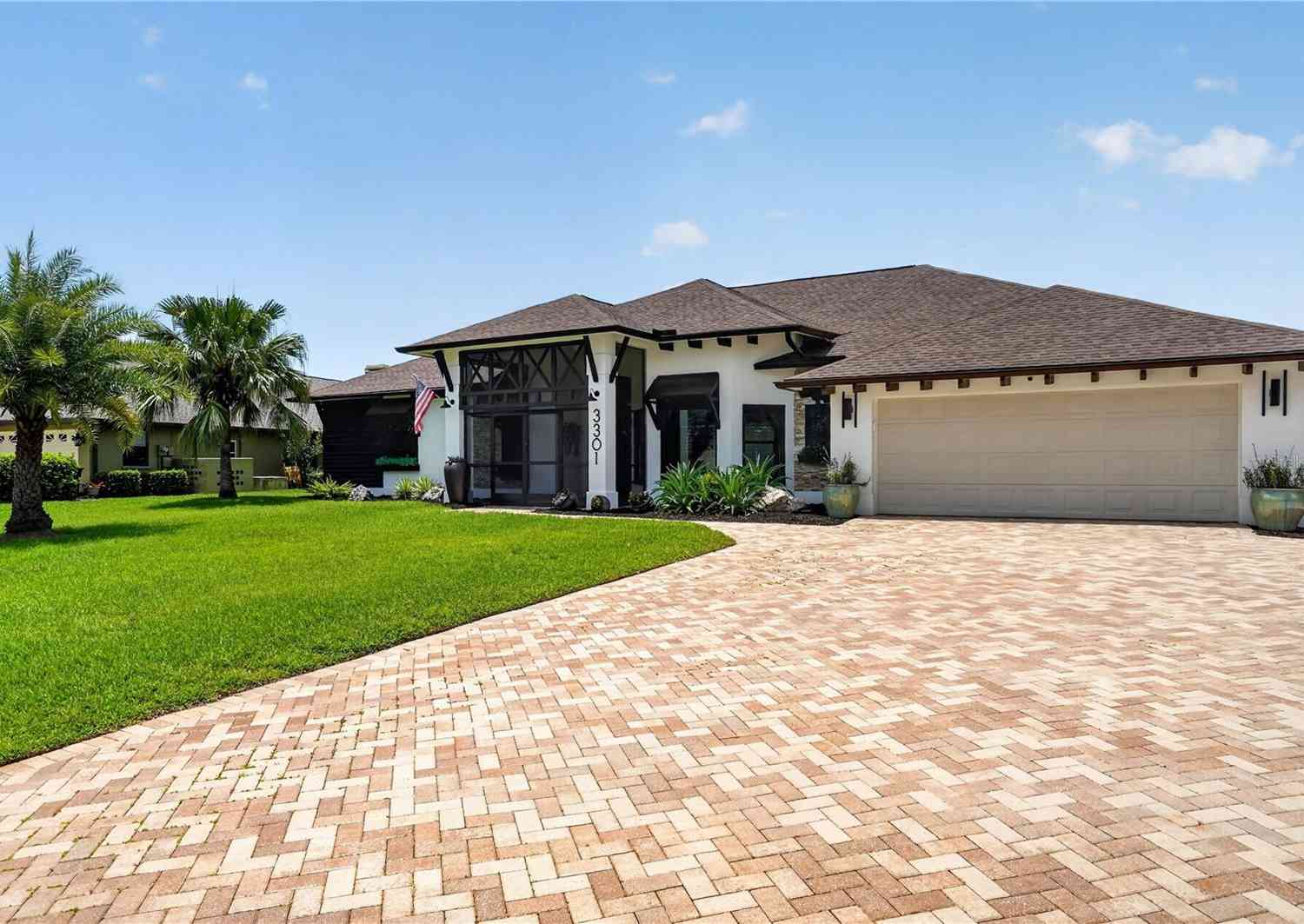 Homes For Sale - 3301 Lakeside Circle<br/> PARRISH, FL 34219