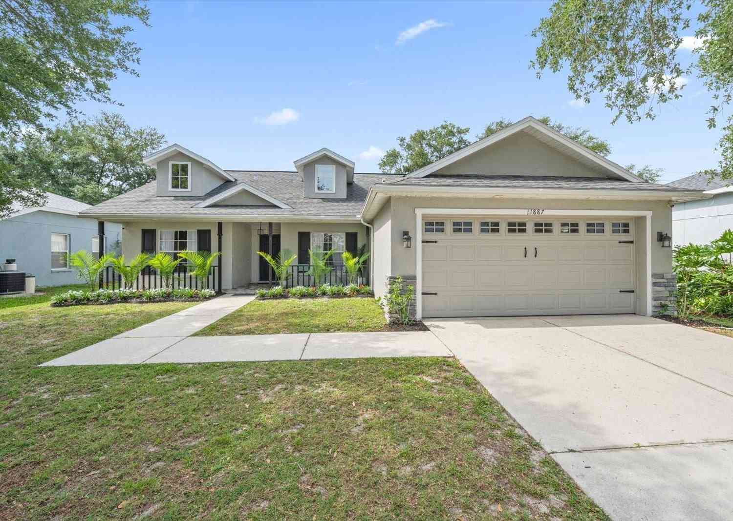 Homes For Sale - 11887 Dunster Lane<br/> PARRISH, FL 34219