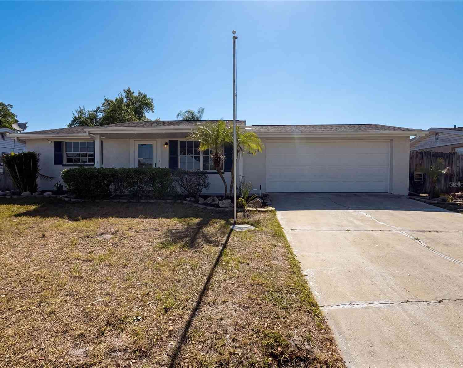 Homes For Sale - 9236 Mark Twain Lane<br/> PORT RICHEY, FL 34668