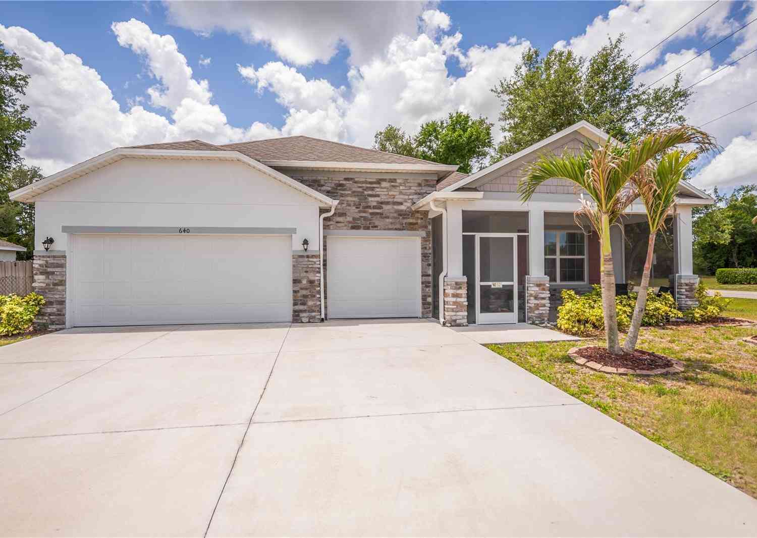 Homes For Sale - 640 Encarnacion Street<br/> PUNTA GORDA, FL 33983