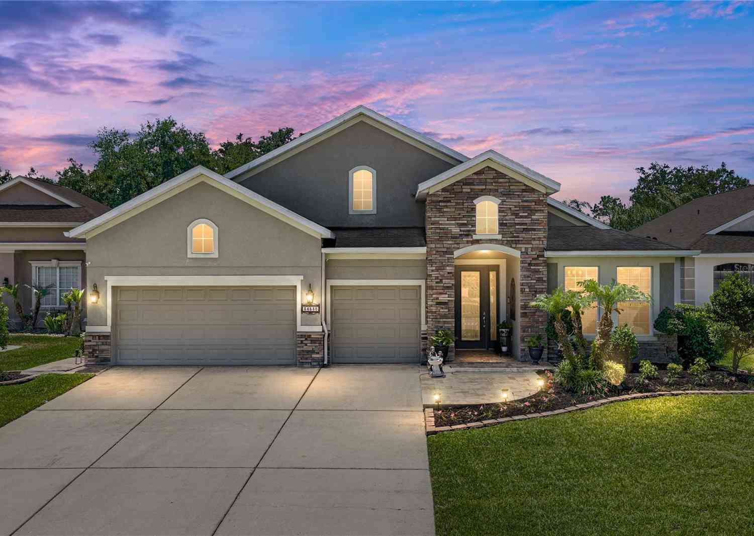 Homes For Sale - 34530 Heavenly Lane<br/> Pasco County, DADE CITY, FL 33525