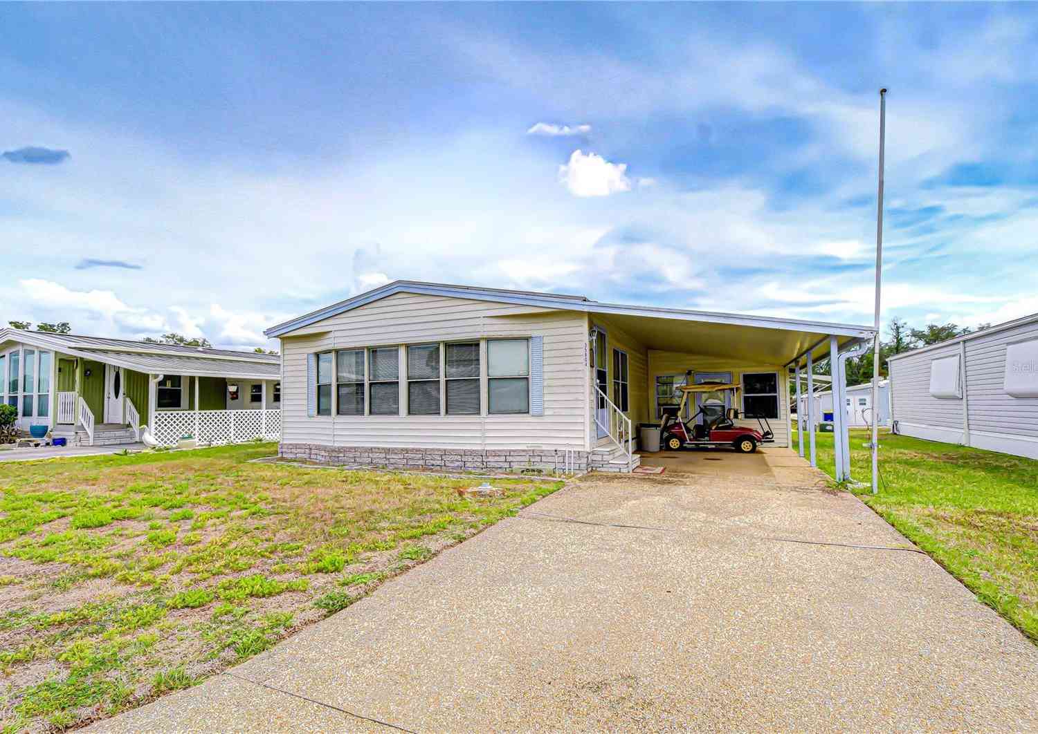 Mobile Home For Sale - 35804 Brisa Drive<br/> ZEPHYRHILLS, FL 33541