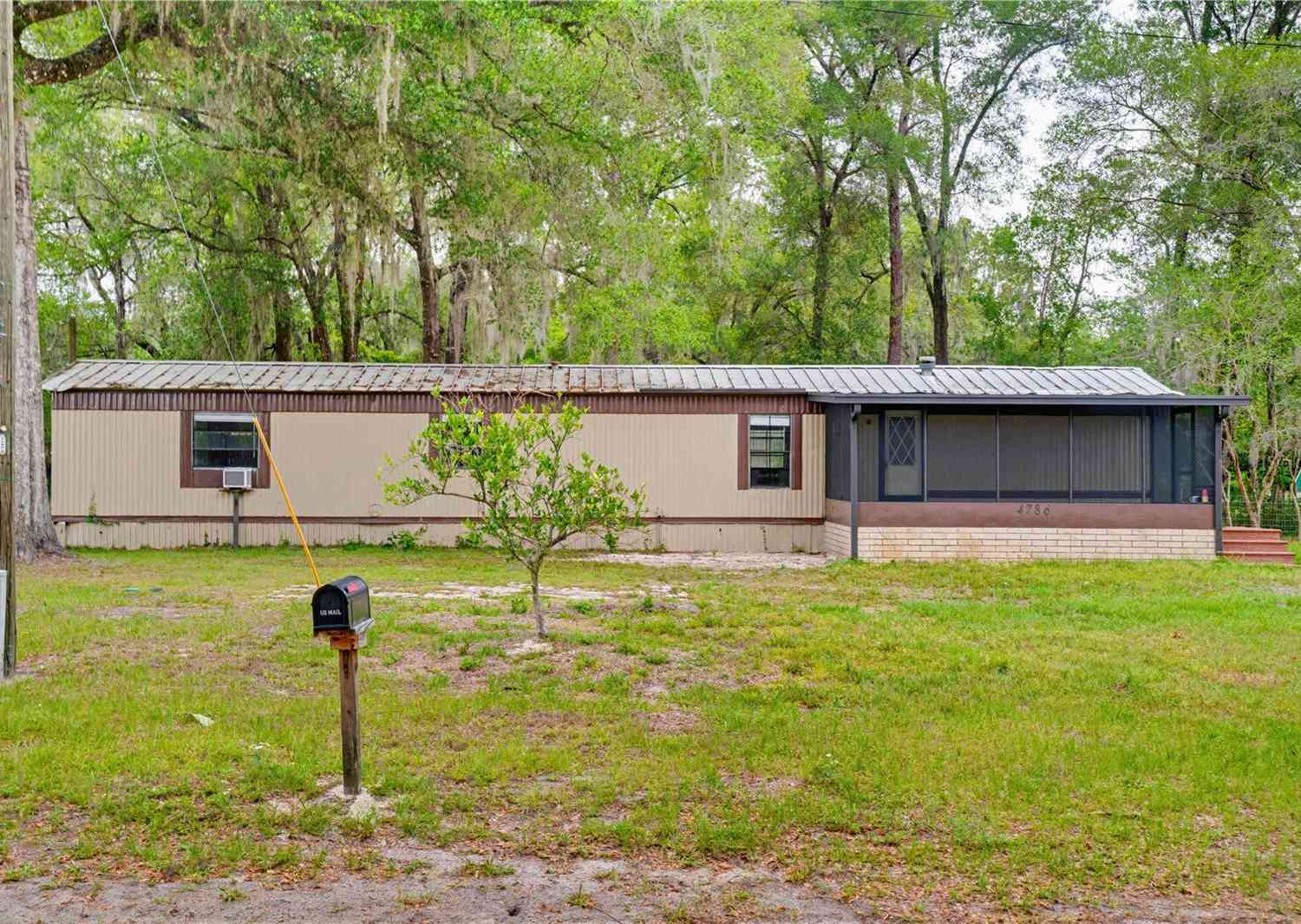 Mobile Home For Sale - 4786 SW 122nd Lane<br/> WEBSTER, FL 33597