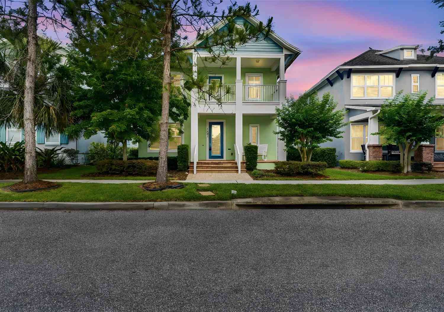 Homes For Sale - 13856 Eliot Avenue<br/> ORLANDO, FL 32827
