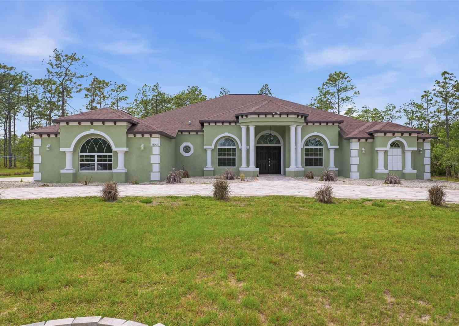 Homes For Sale - 18043 Palmdale Road<br/> WEEKI WACHEE, FL 34614