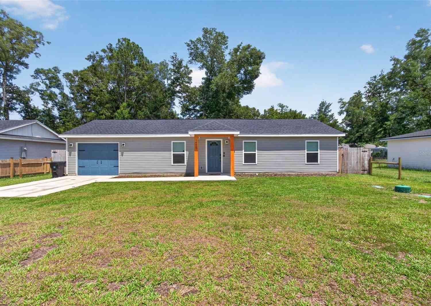 Homes For Sale - 14027 SE 43rd Terrace<br/> SUMMERFIELD, FL 34491