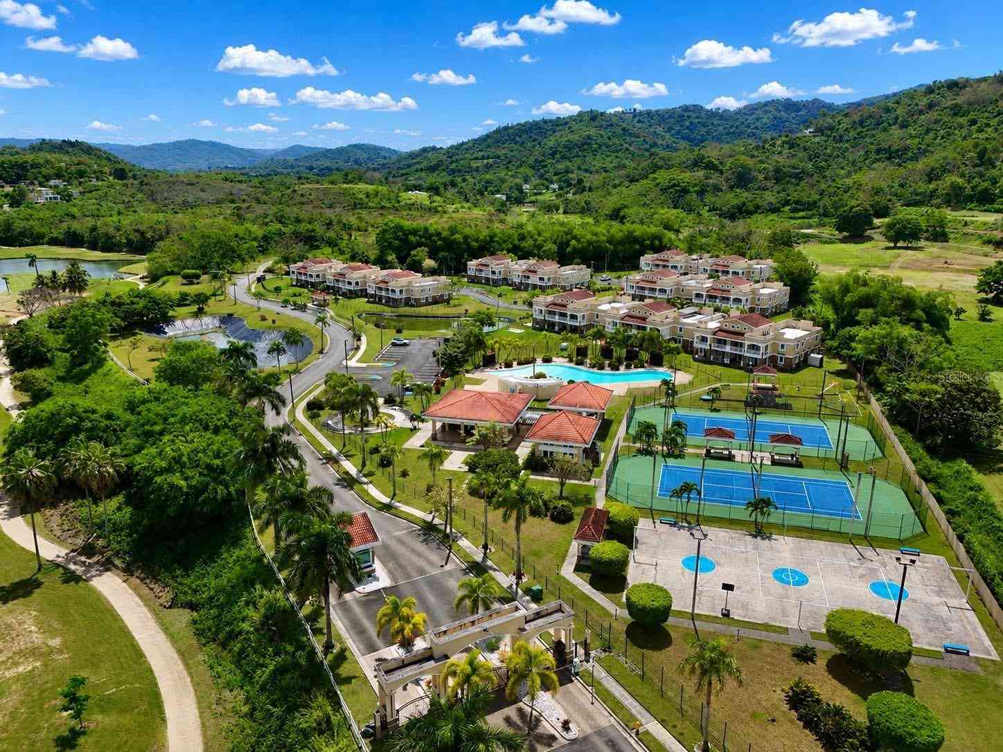Villa For Sale - 134 Villas At Caguas Real<br/> Caguas County, CAGUAS, PR 00725