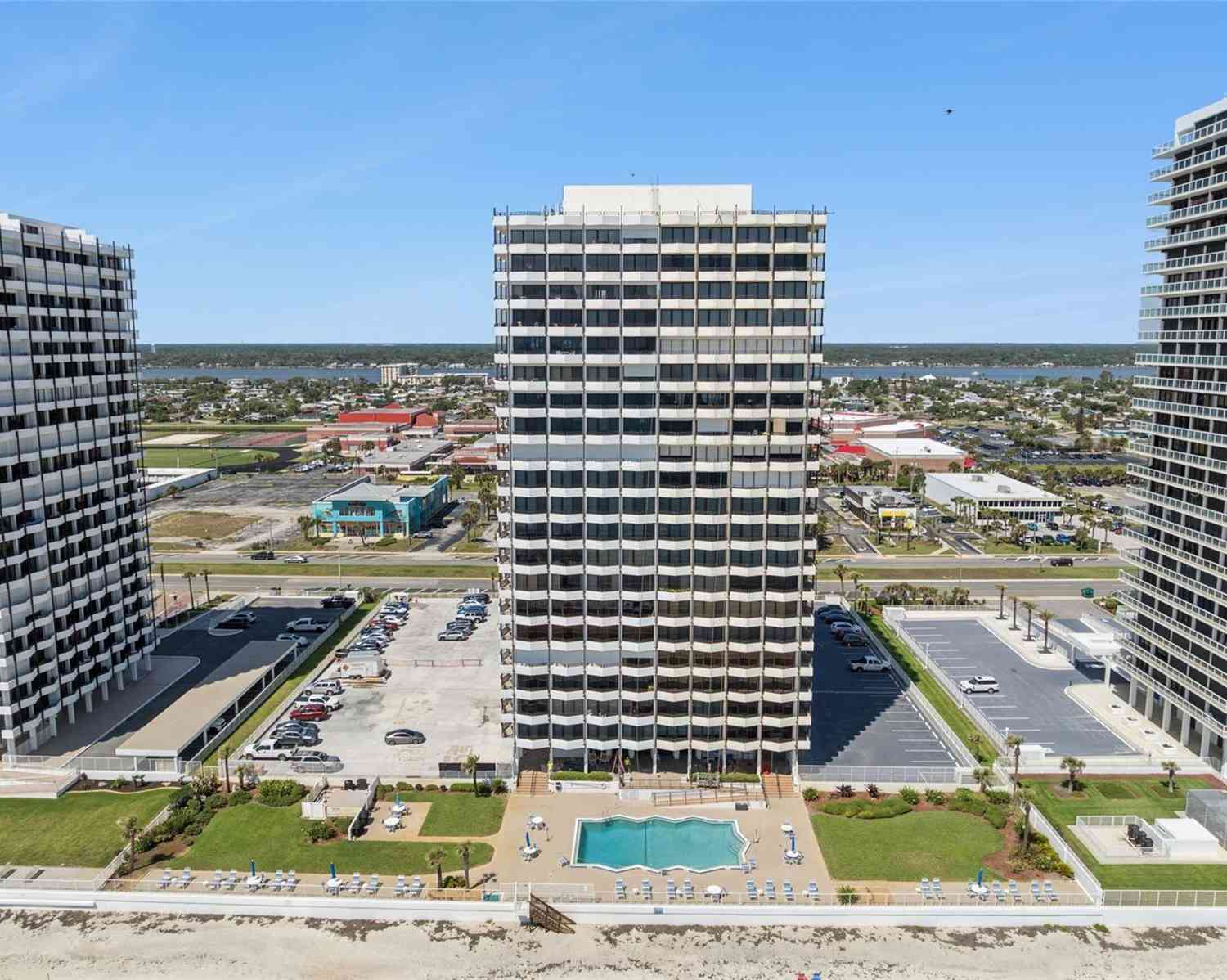 Condo For Sale - 2900 N Atlantic Avenue #1106<br/> DAYTONA BEACH, FL 32118