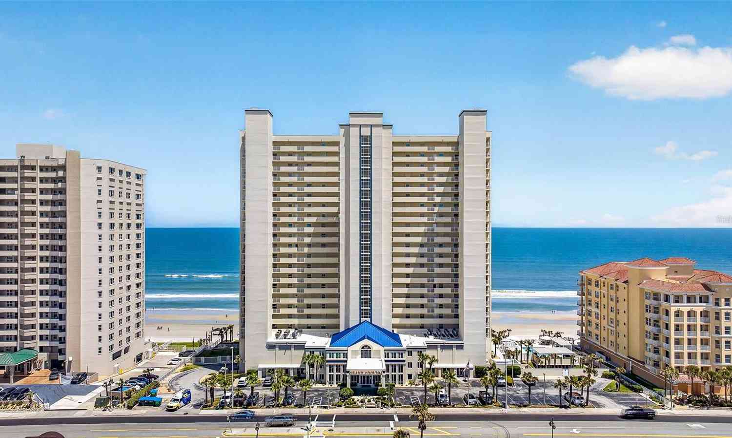 Condo For Sale - 3333 S Atlantic Avenue #2202<br/> DAYTONA BEACH, FL 32118
