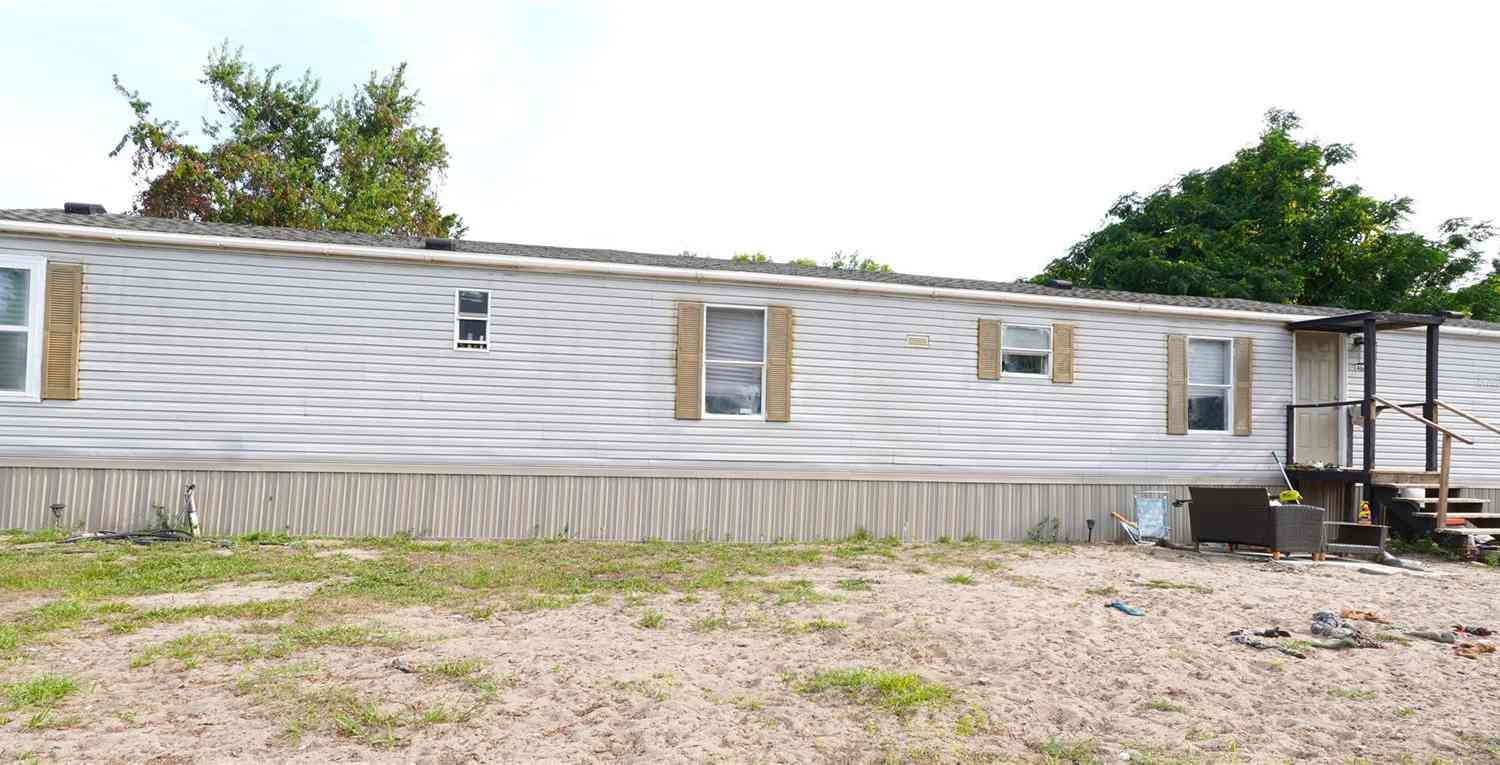 Mobile Home For Sale - 14041 SE 90th Terrace<br/> SUMMERFIELD, FL 34491
