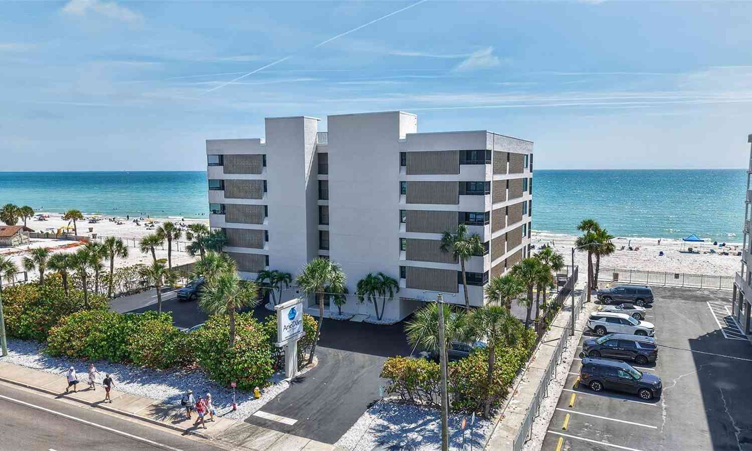 Condo For Sale - 14600 Gulf Boulevard #401<br/> MadeiraBeach, FL 33708