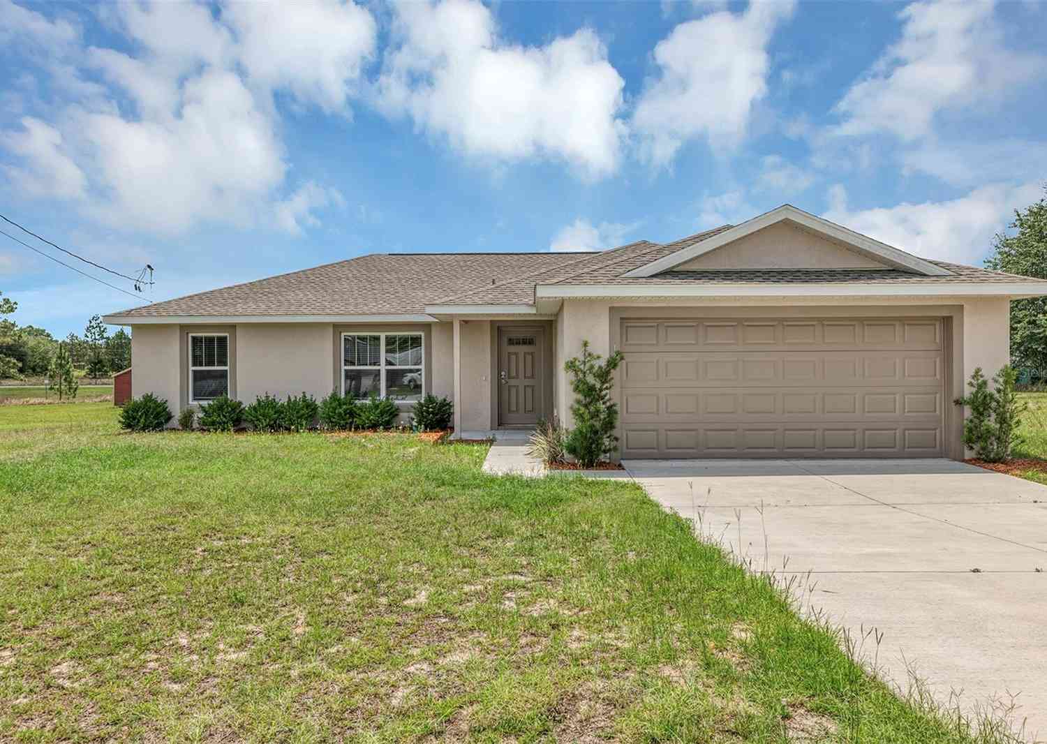 Homes For Sale - 17 Cedar Tree Run<br/> OCALA, FL 34472