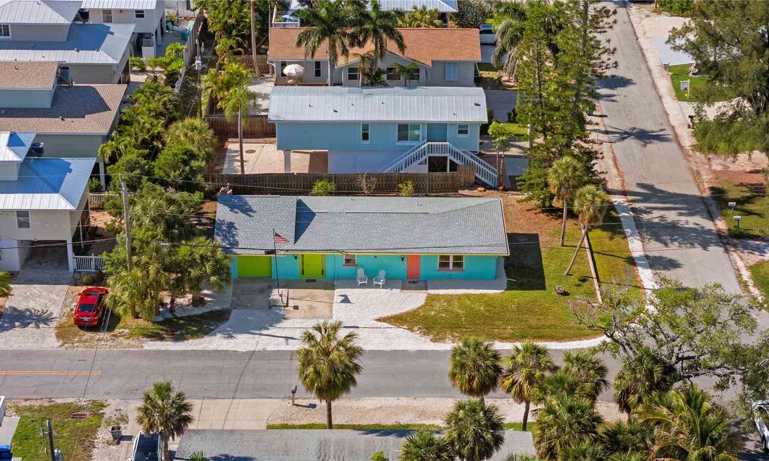 Homes For Sale - 204 29th Street<br/> HOLMES BEACH, FL 34217