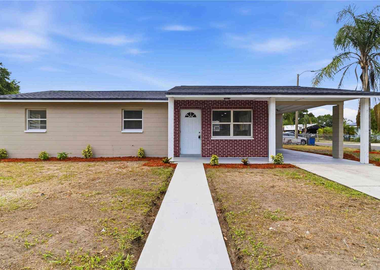 Homes For Sale - 1533 SW Martin Luther King Jr Street<br/> Desoto County, ARCADIA, FL 34266