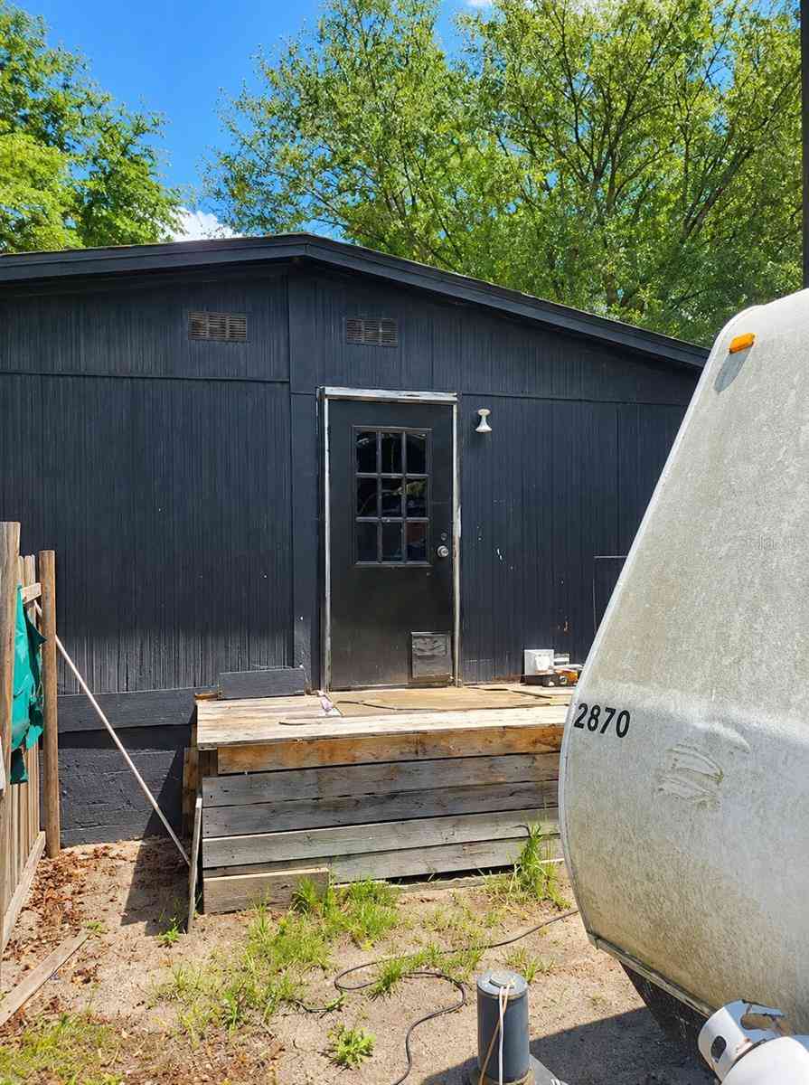 Mobile Home For Sale - 928 Dawn Avenue<br/> INTERLACHEN, FL 32148
