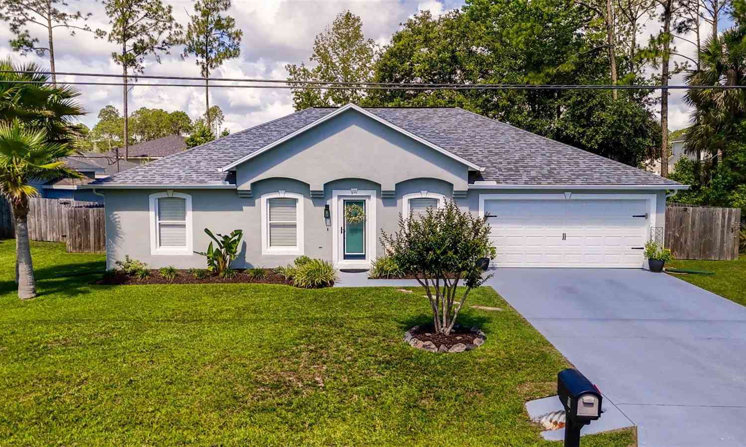 Homes For Sale - 11 Port Royal Drive<br/> PALM COAST, FL 32164