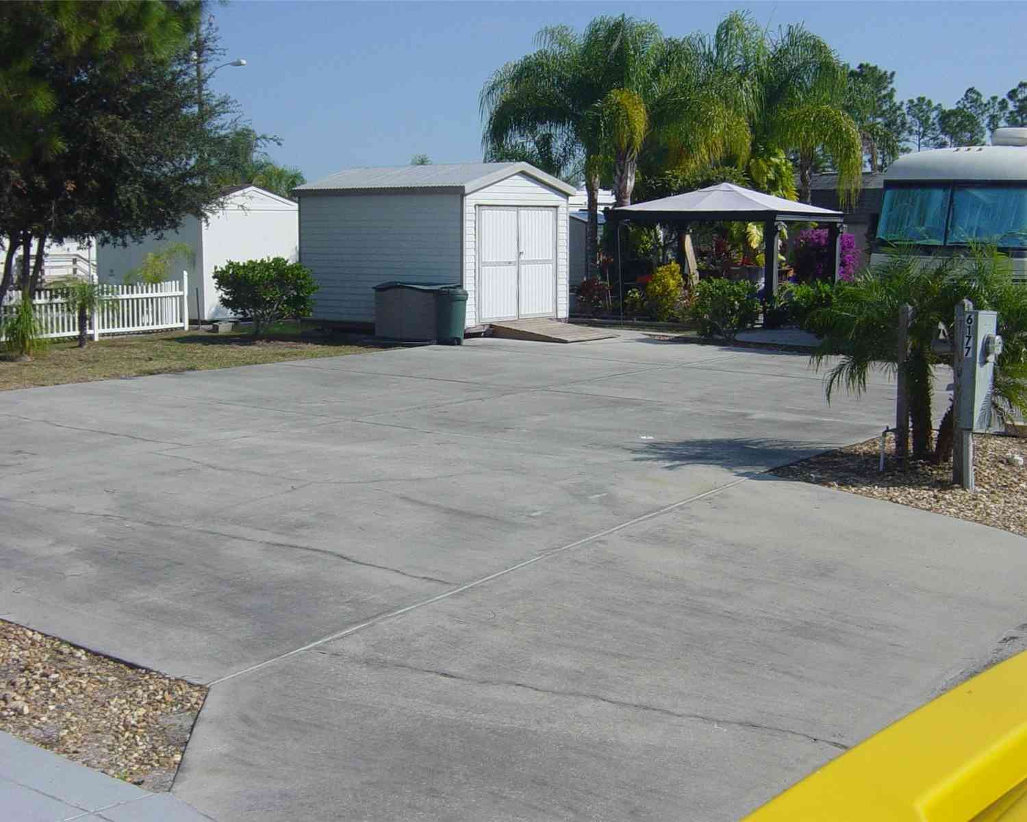 Vacant Land For Sale - 6177 Parkway<br/> Saint Cloud, FL 34771