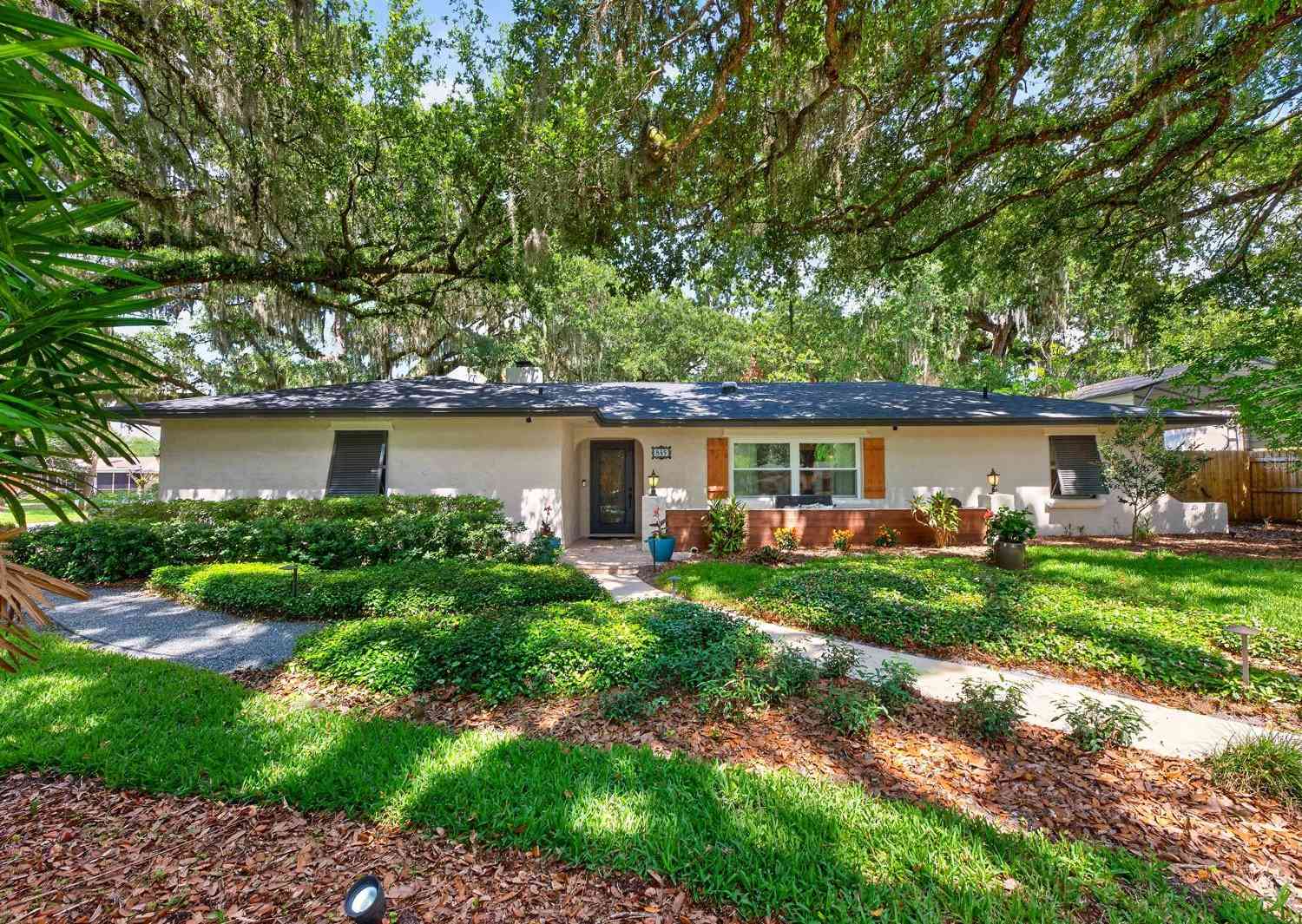 Homes For Sale - 845 Temple Terrace<br/> Seminole County, OVIEDO, FL 32765
