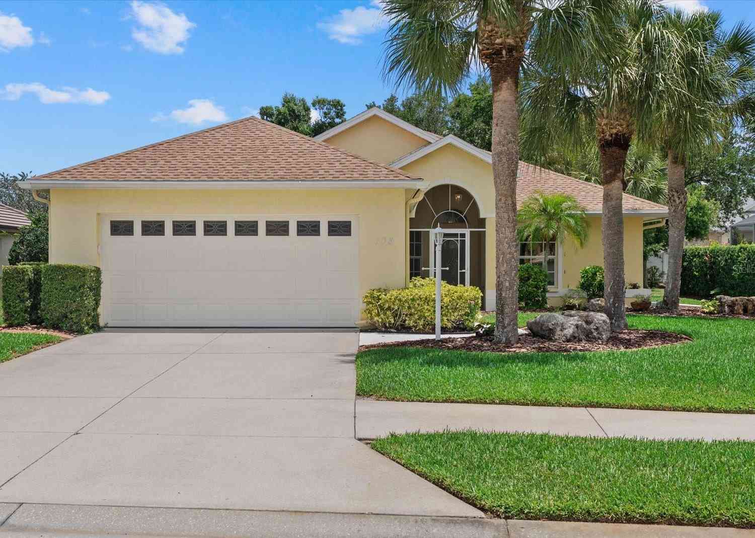 Homes For Sale - 108 Venice Palms Boulevard #1<br/> VENICE, FL 34292