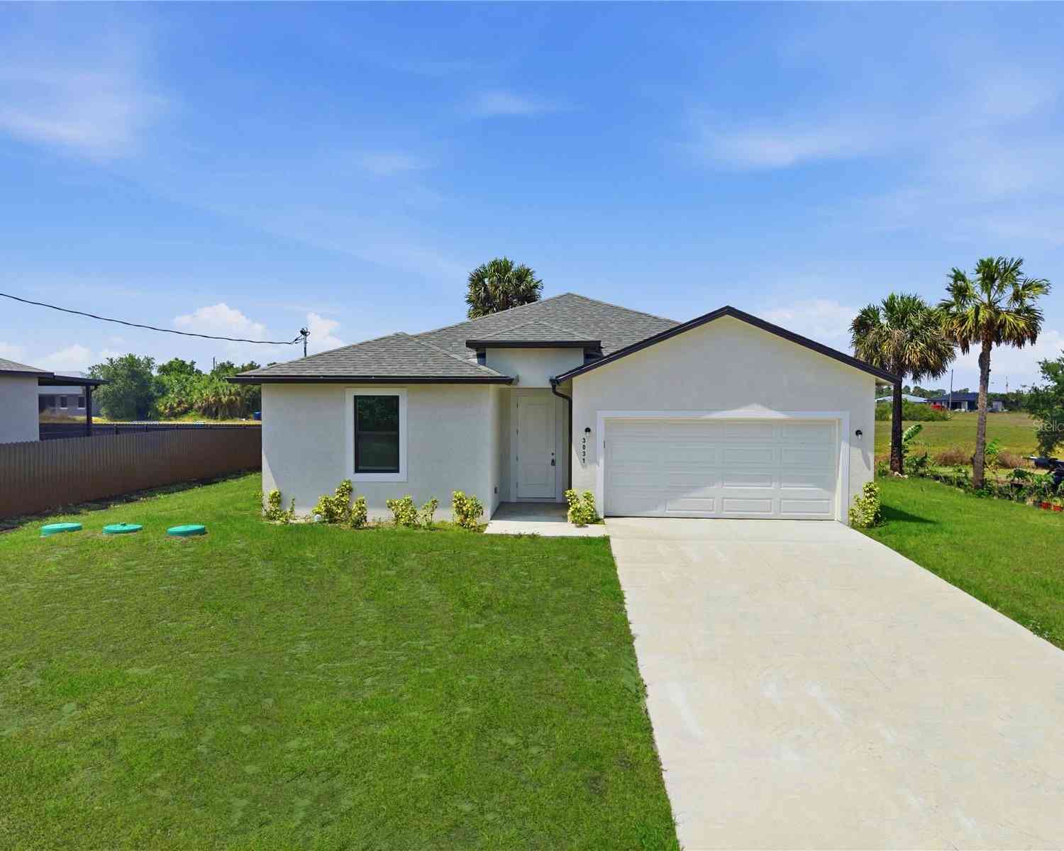 Homes For Sale - 3031 NE Beechwood Circle<br/> LABELLE, FL 33935