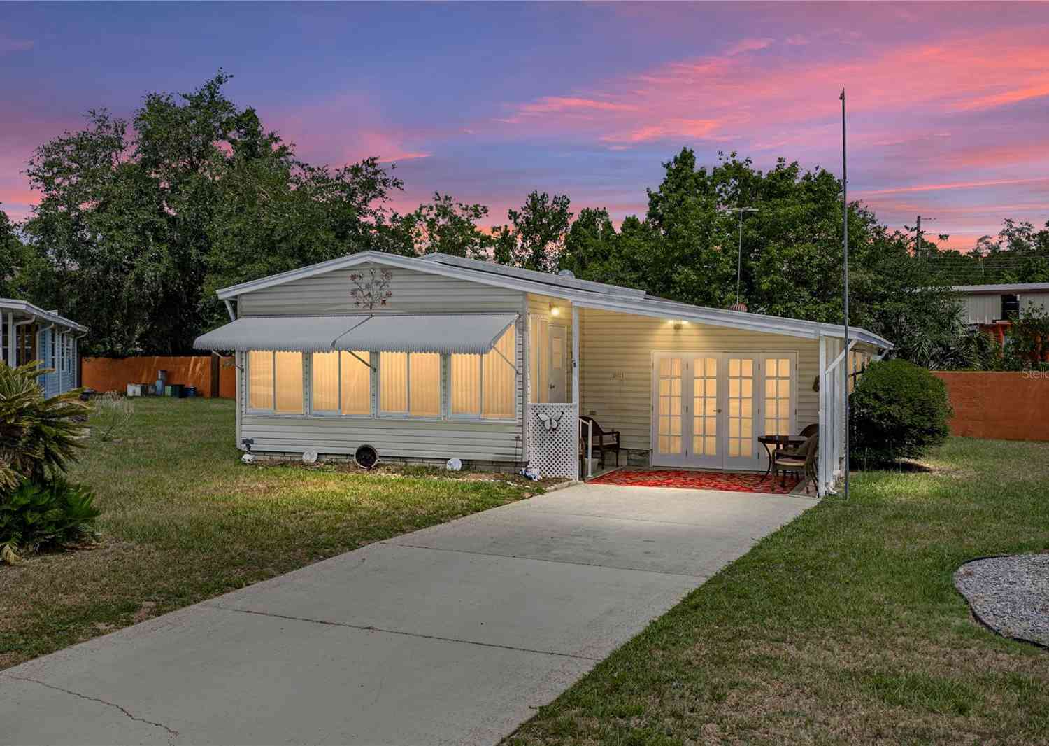 Mobile Home For Sale - 35921 Tanda Circle<br/> ZEPHYRHILLS, FL 33541