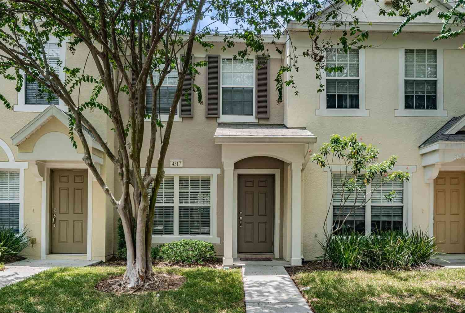 Townhouse For Sale - 4517 Kennewick Place<br/> RIVERVIEW, FL 33578